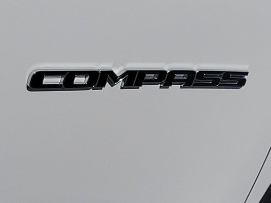 2024 Jeep Compass COMPASS LATITUDE LUX 4X4 in Schuylkill Haven, PA - Rinaldi Cars