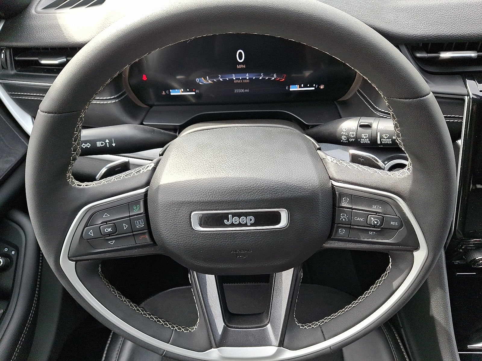 2023 Jeep Grand Cherokee Altitude