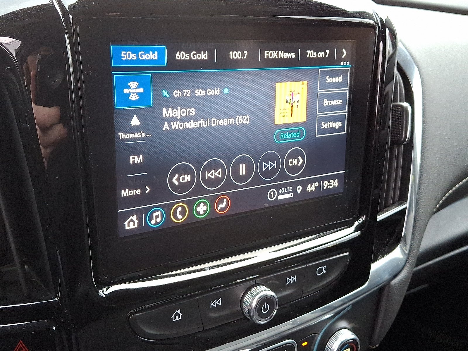 2023 Chevrolet Traverse LT Leather