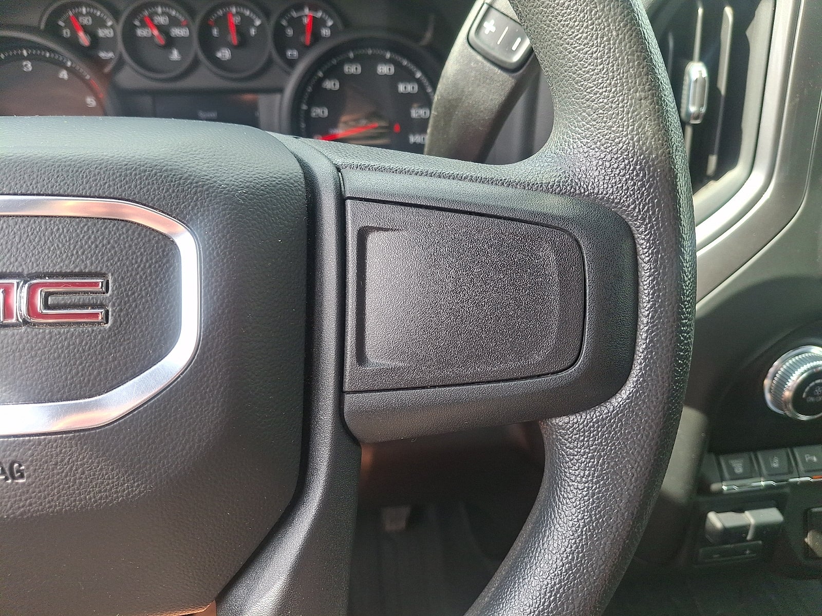 2024 GMC Sierra 2500 HD Pro