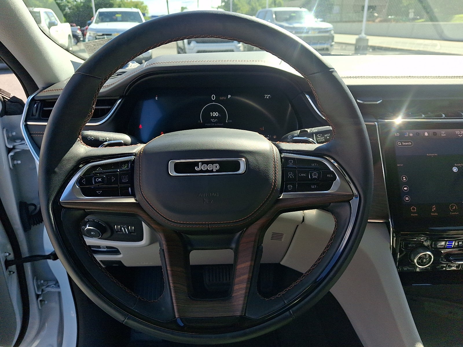 2022 Jeep Grand Cherokee Summit