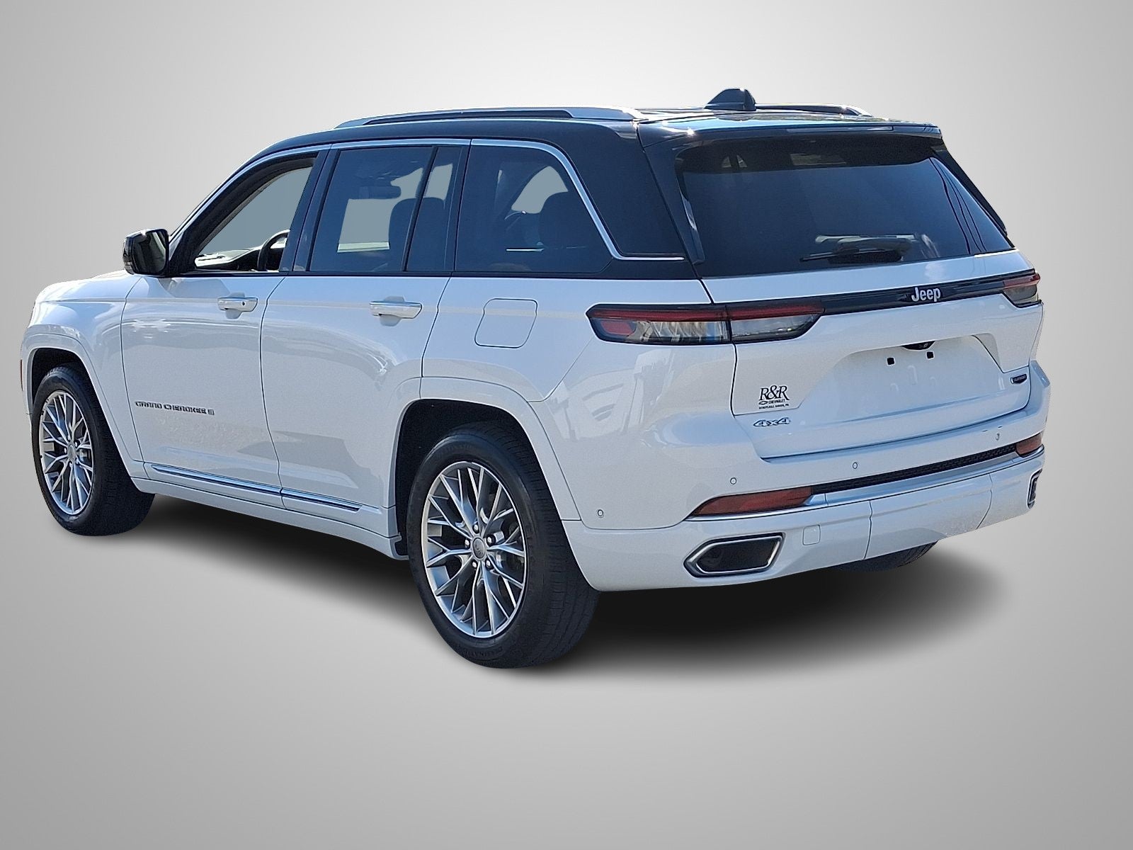 2022 Jeep Grand Cherokee Summit