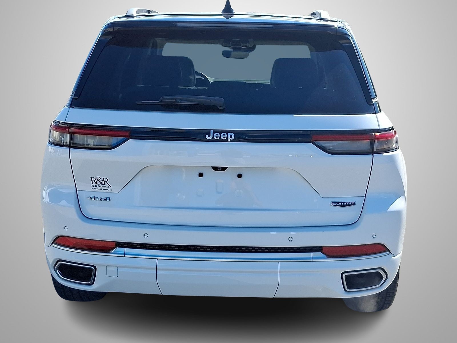 2022 Jeep Grand Cherokee Summit