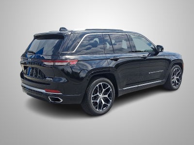 2023 Jeep Grand Cherokee Summit Reserve