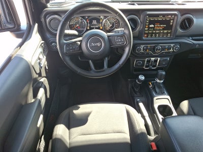 2022 Jeep Gladiator Willys