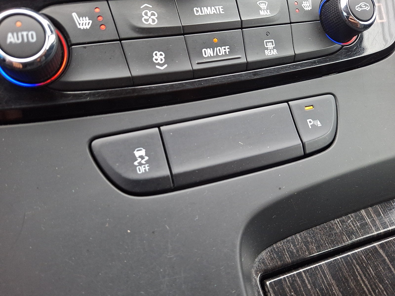 2017 Buick LaCrosse Essence