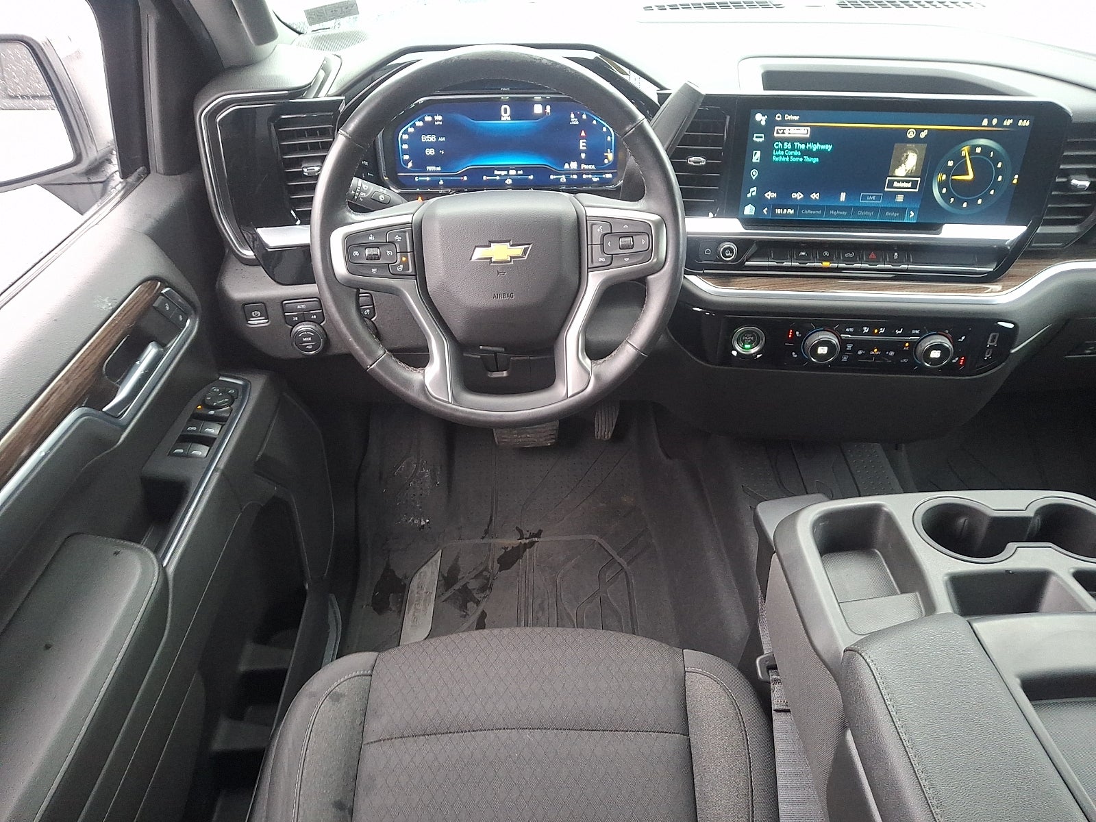 2022 Chevrolet Silverado 1500 LT (2FL)