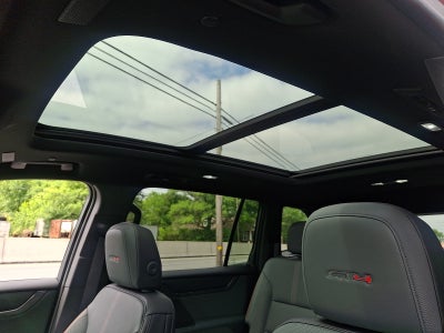 2025 GMC Acadia AT4