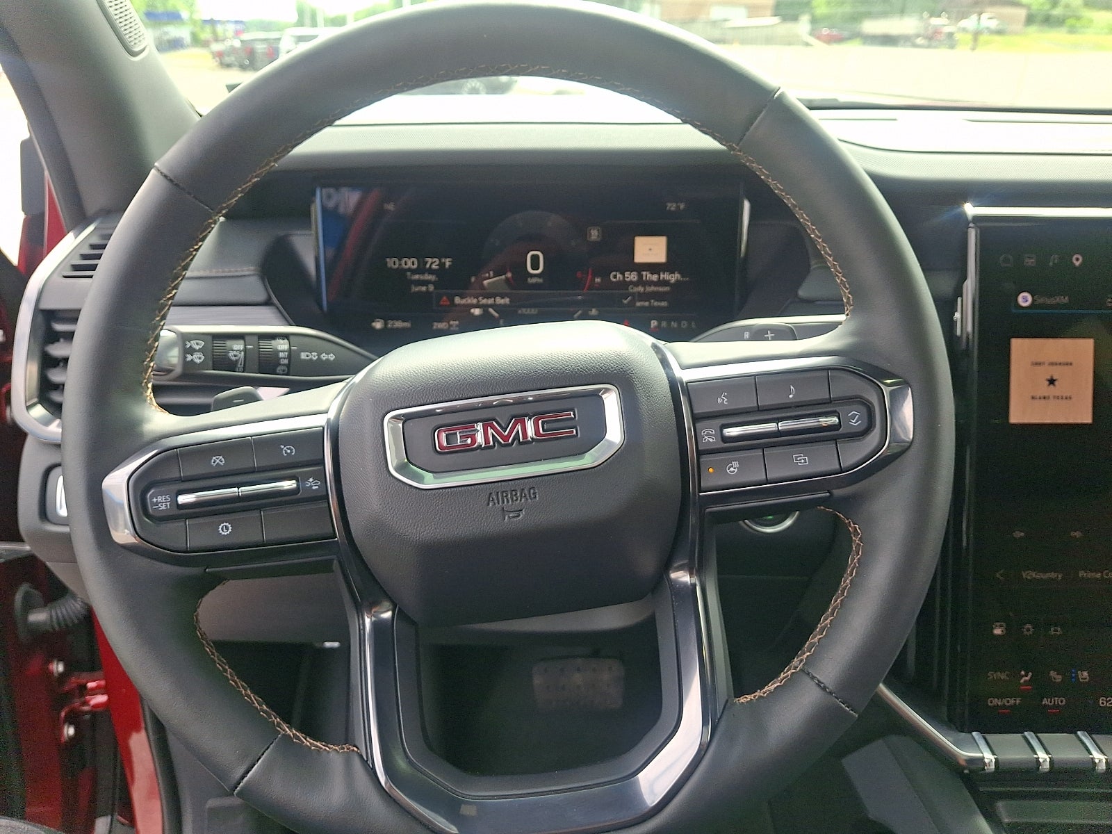 2025 GMC Acadia AT4