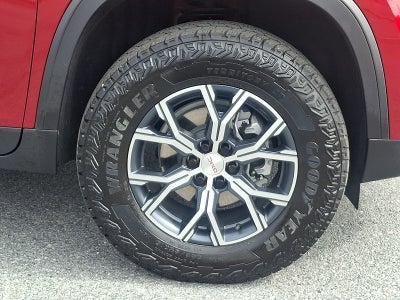 2025 GMC Acadia AT4