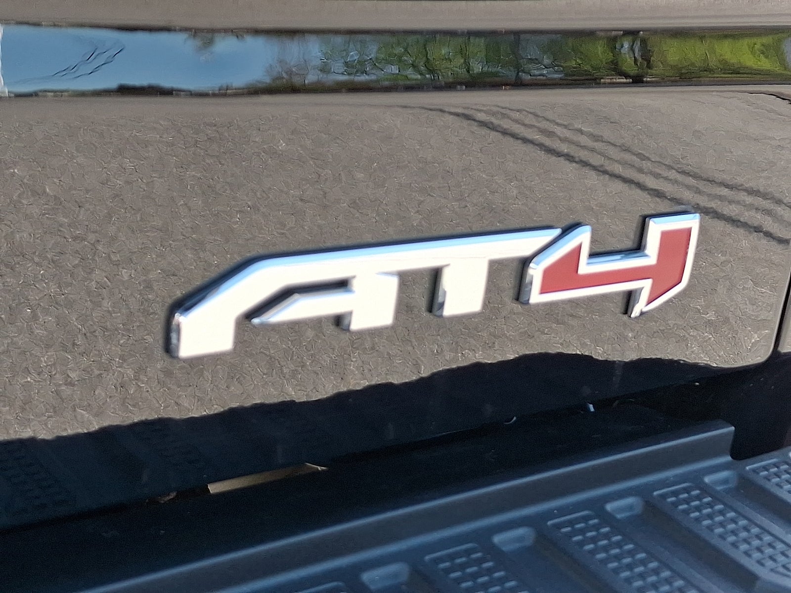 2022 GMC Sierra 1500 Limited AT4