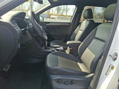 2022 Volkswagen Tiguan SE R-Line Black