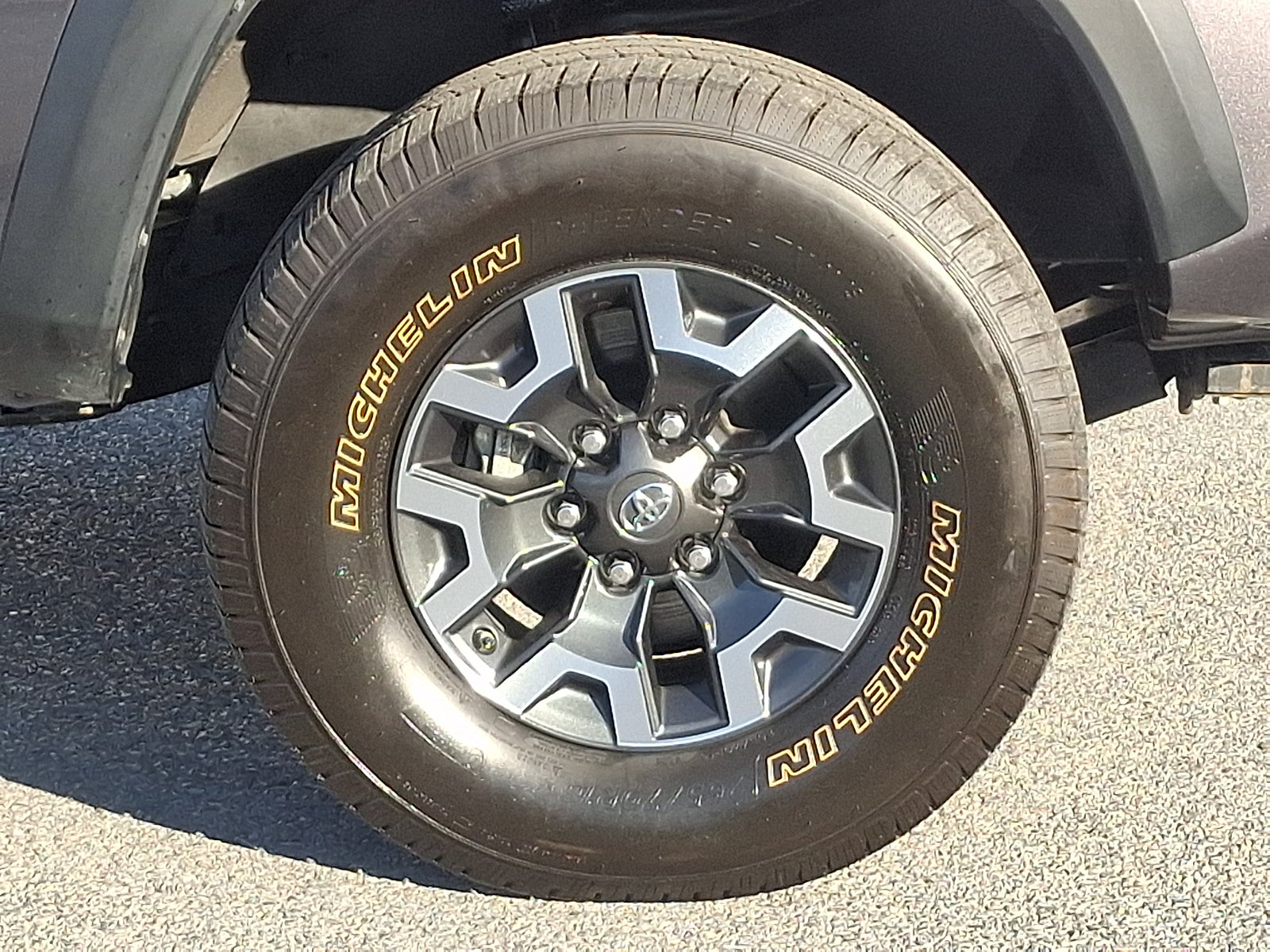 2017 Toyota Tacoma SR5