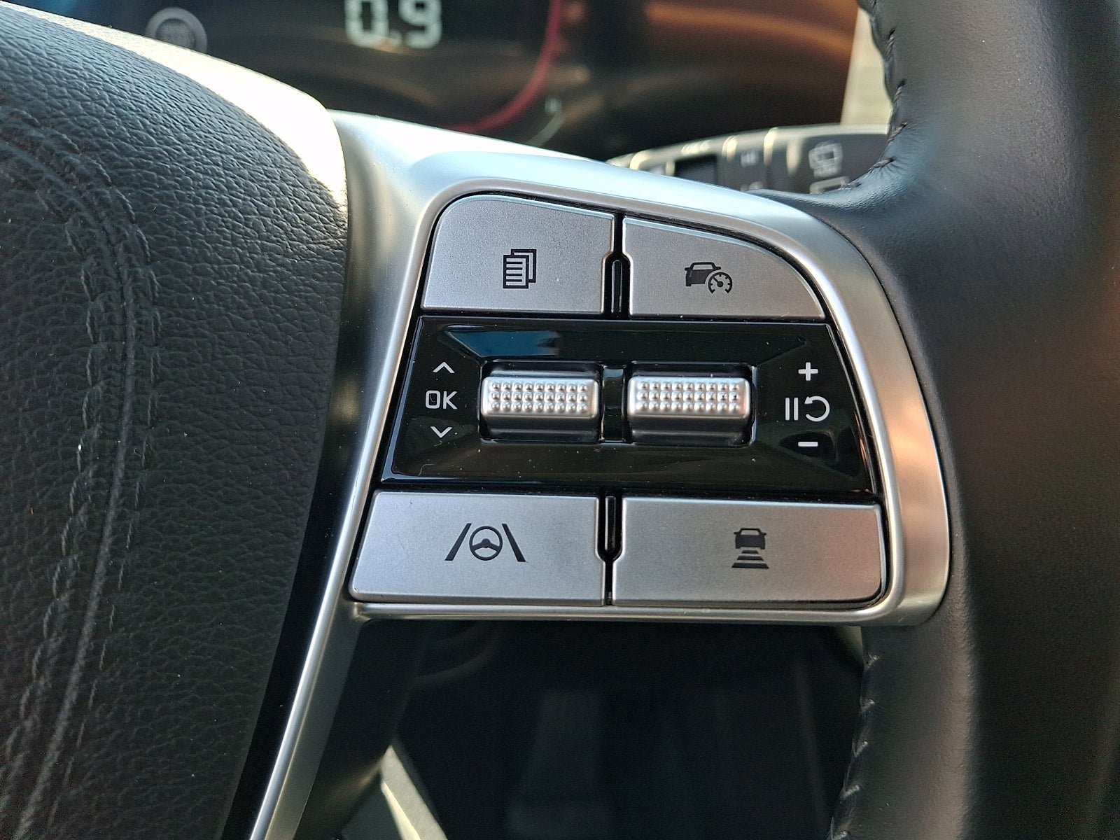 2023 Kia Telluride LX