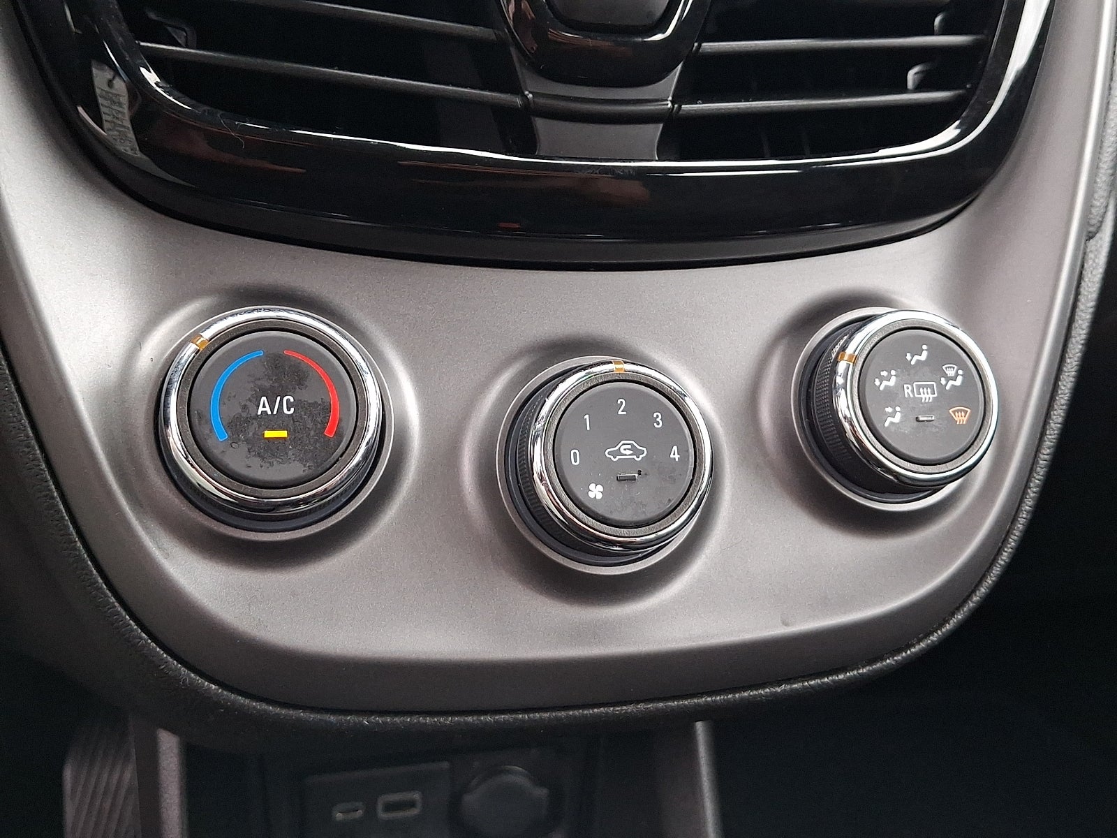 2019 Chevrolet Spark LS
