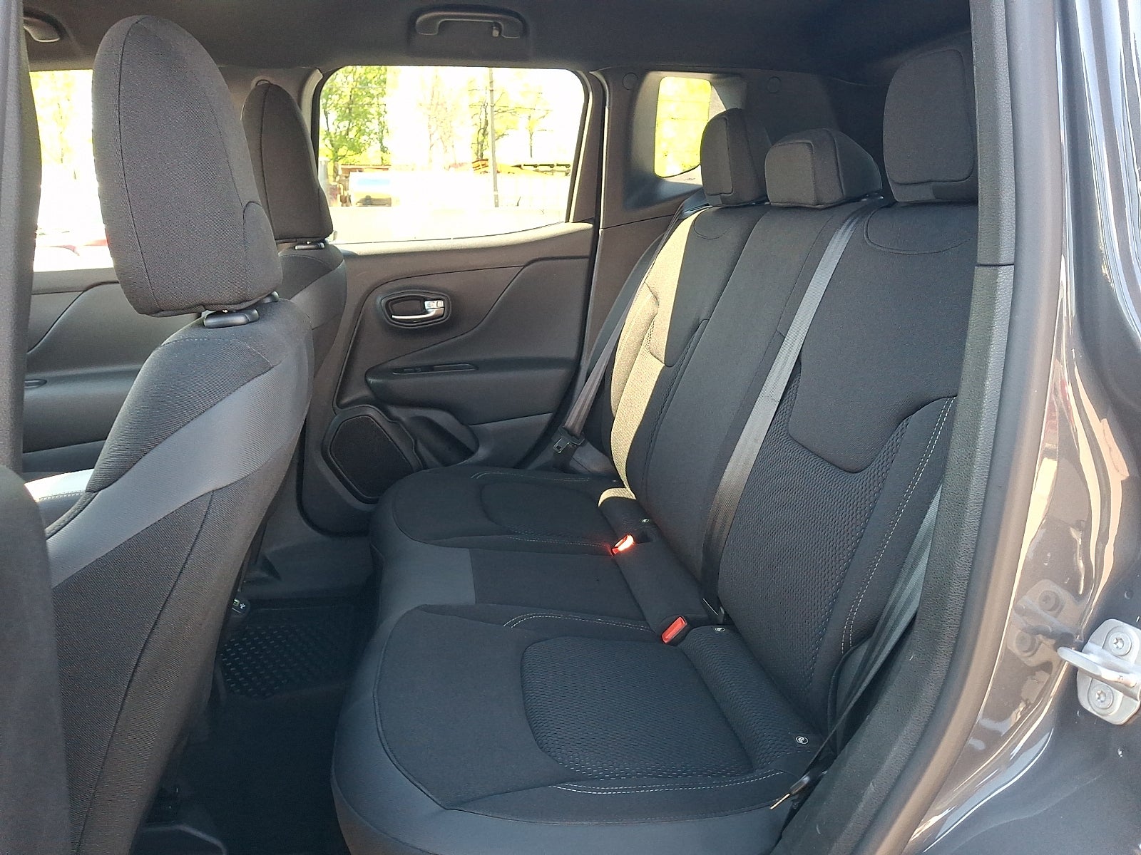 2022 Jeep Renegade Altitude