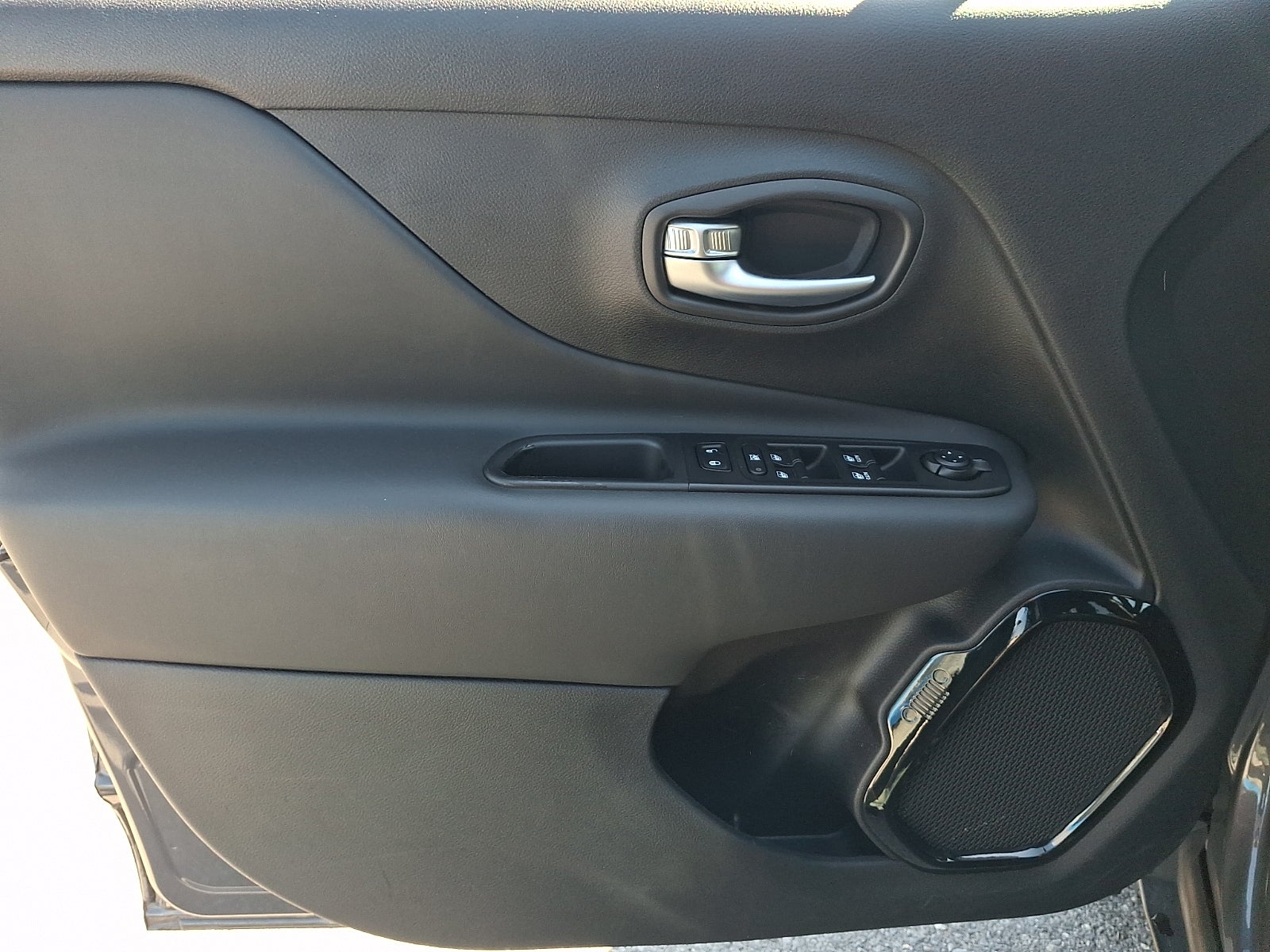 2022 Jeep Renegade Altitude