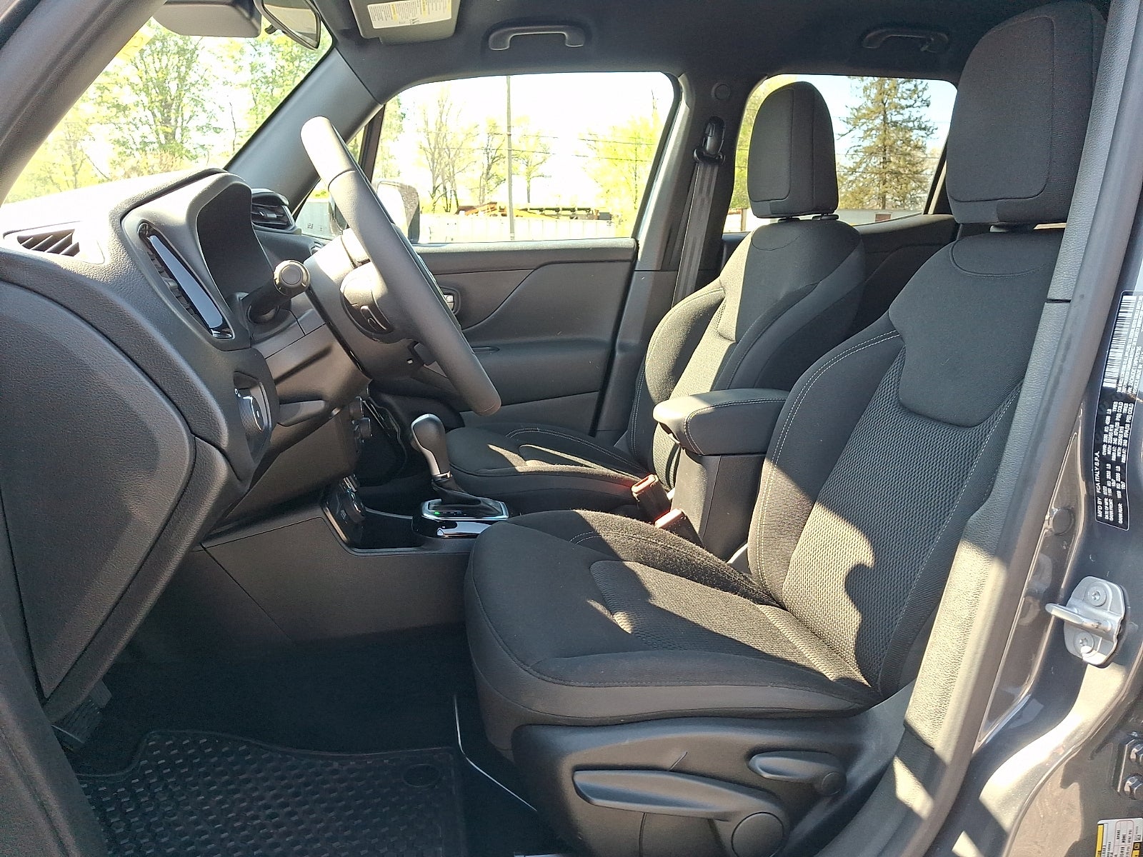 2022 Jeep Renegade Altitude