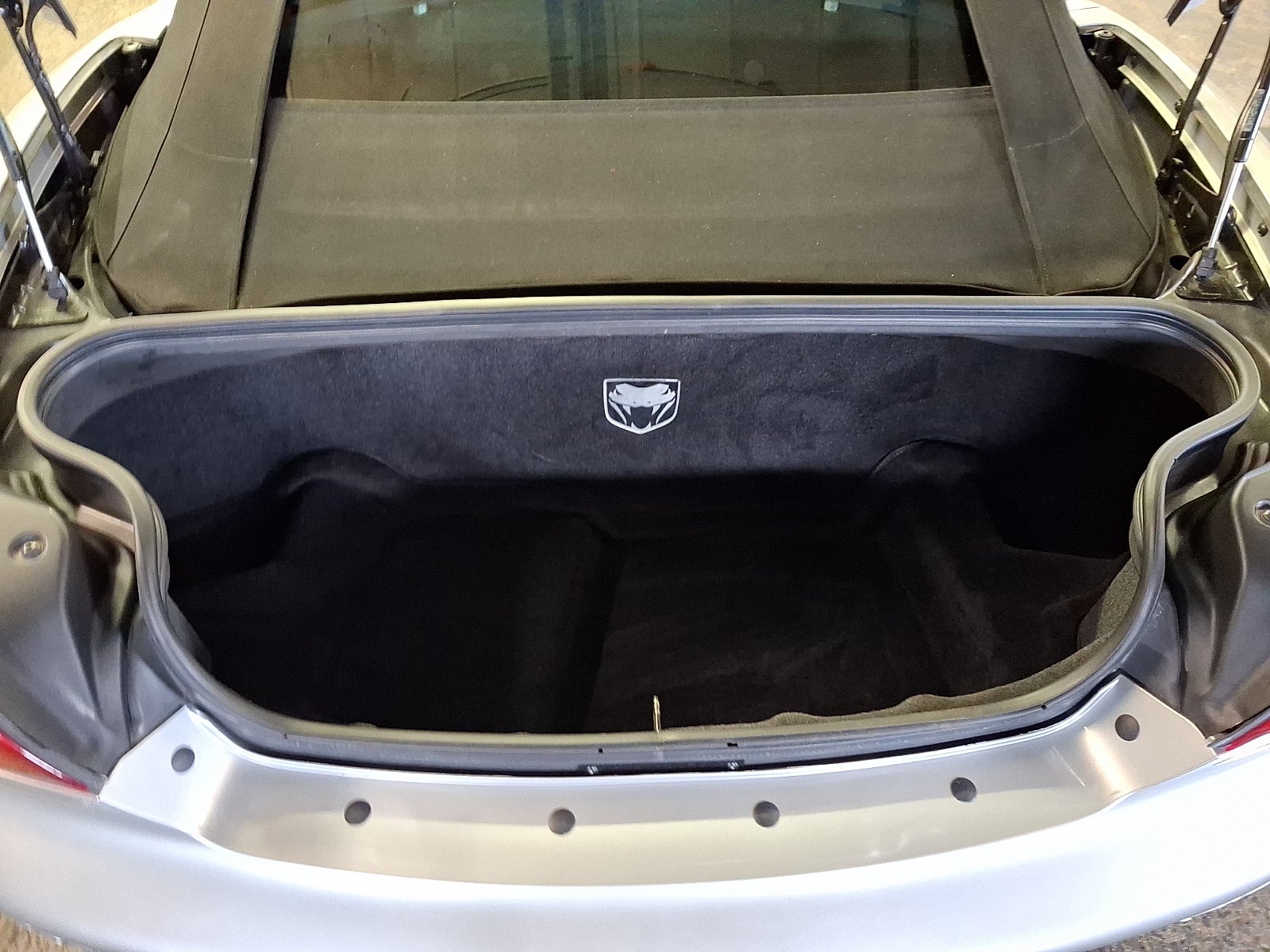 2004 Dodge Viper SRT10