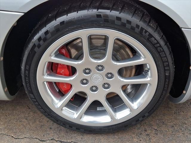 2004 Dodge Viper SRT10