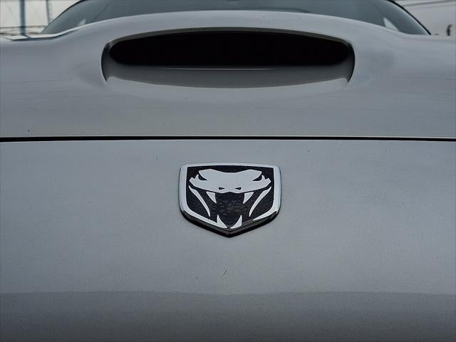 2004 Dodge Viper SRT10