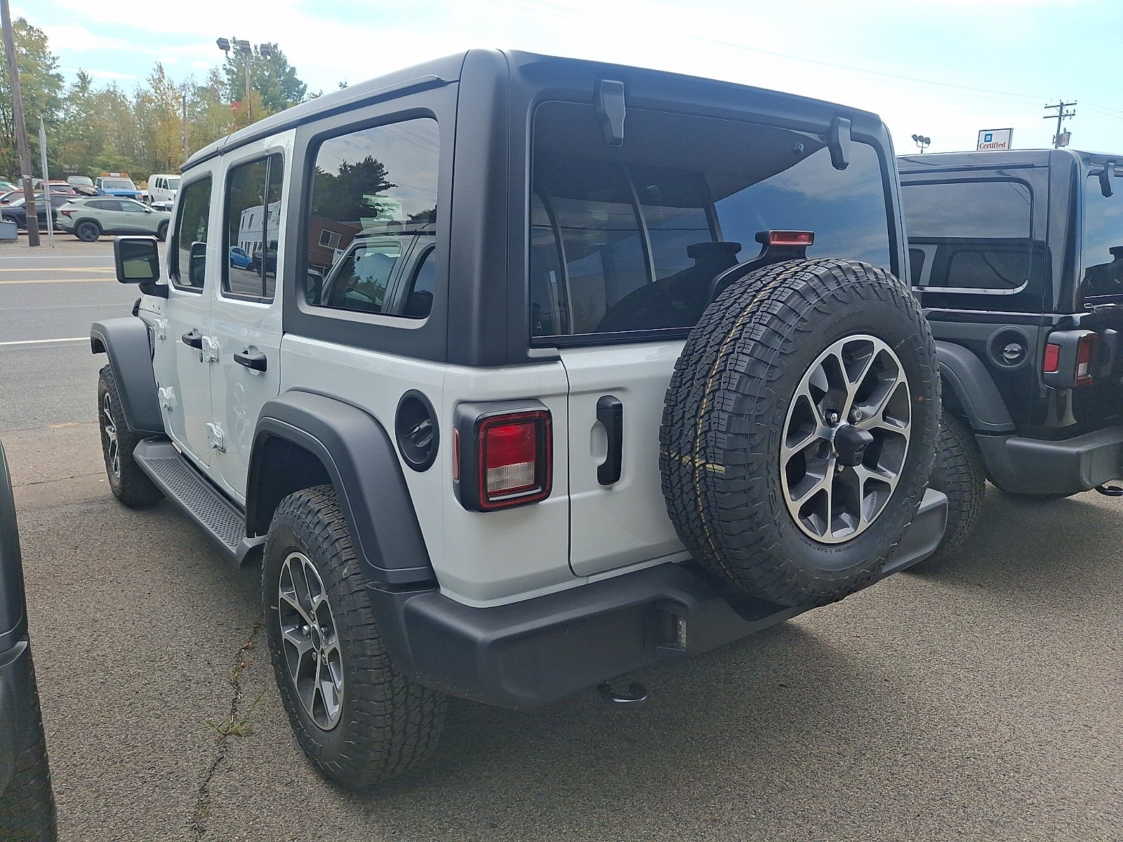 2027 Jeep Wrangler WRANGLER 4-DOOR SPORT S