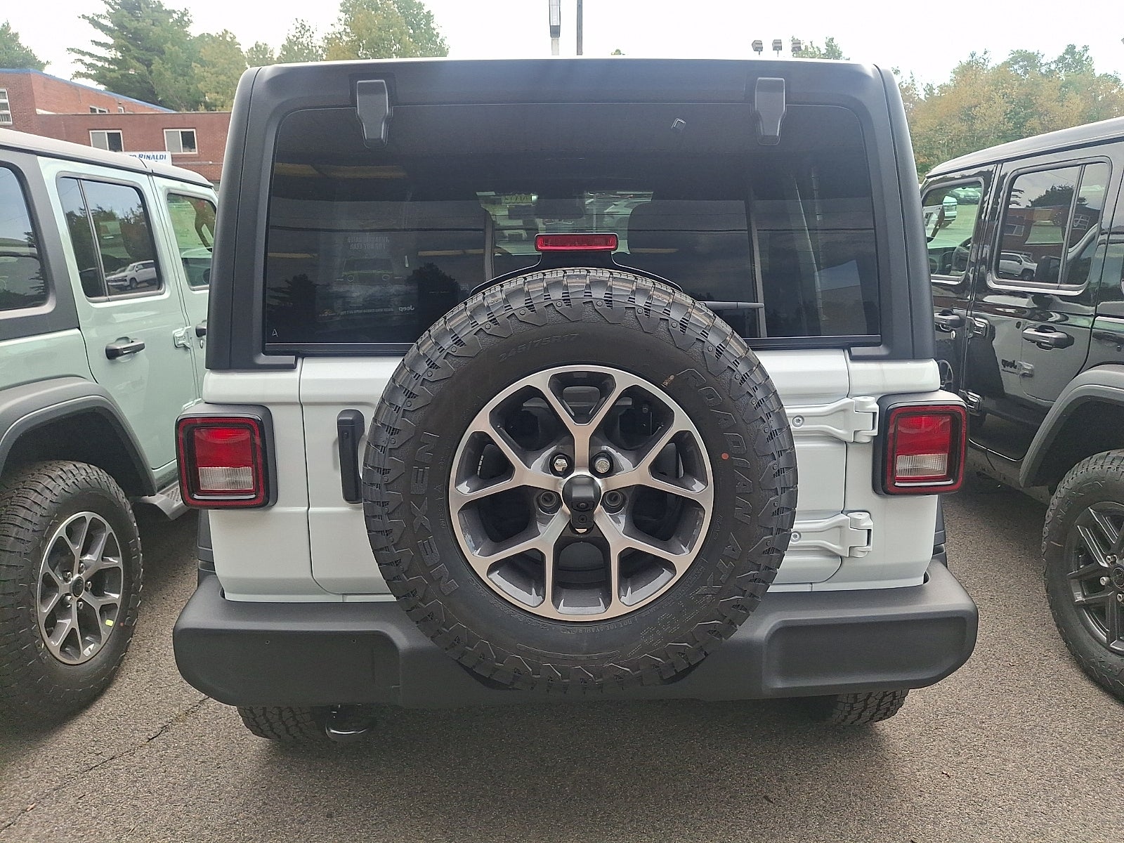 2027 Jeep Wrangler WRANGLER 4-DOOR SPORT S