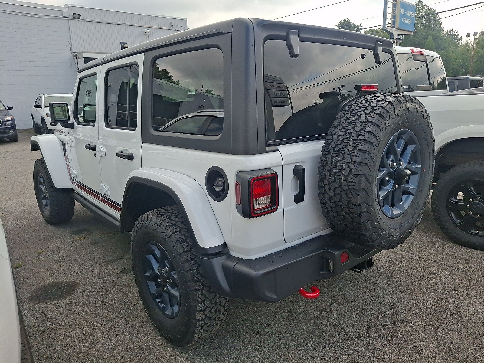 2026 Jeep Wrangler 4-Door Sport
