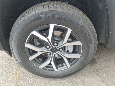 2027 Jeep Grand Cherokee GRAND CHEROKEE LAREDO X 4X4