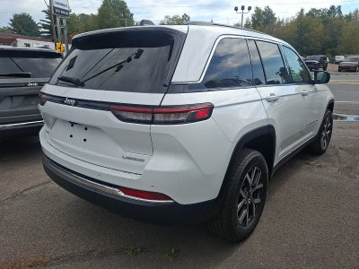 2027 Jeep Grand Cherokee GRAND CHEROKEE LAREDO X 4X4