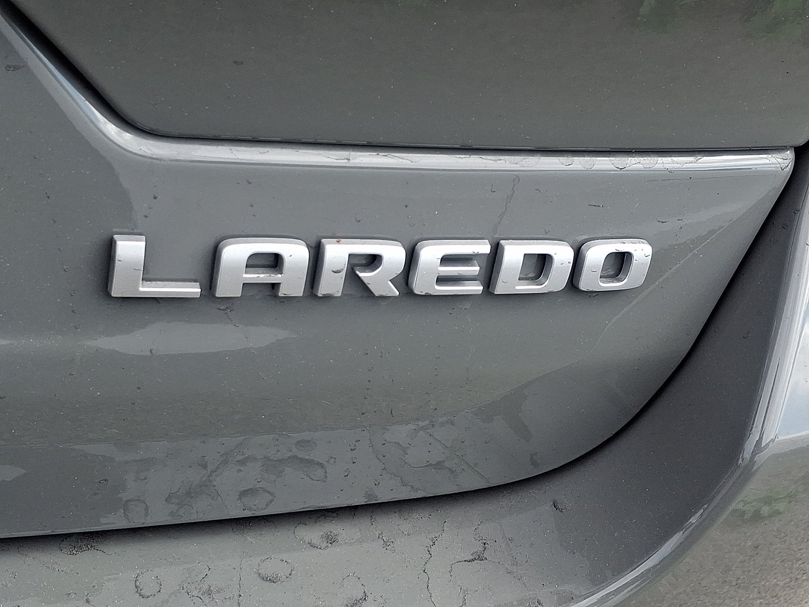 2027 Jeep Grand Cherokee GRAND CHEROKEE LAREDO X 4X4