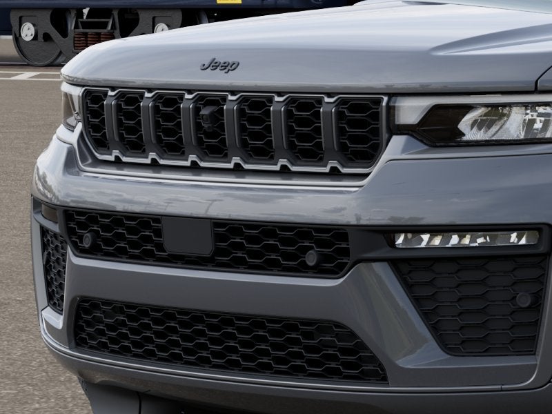 2027 Jeep Grand Cherokee GRAND CHEROKEE LIMITED RESERVE 4X4