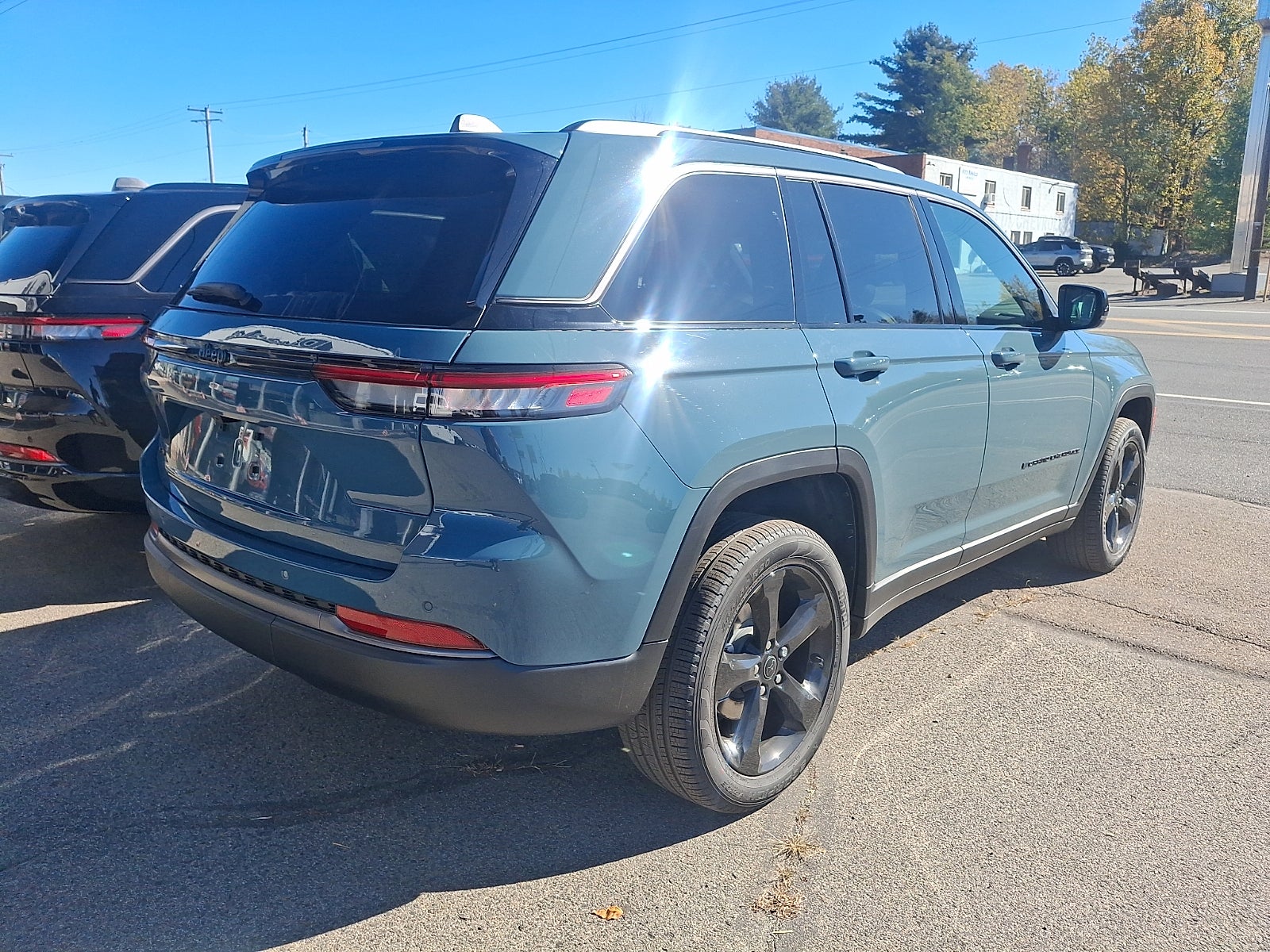 2027 Jeep Grand Cherokee GRAND CHEROKEE LIMITED 4X4