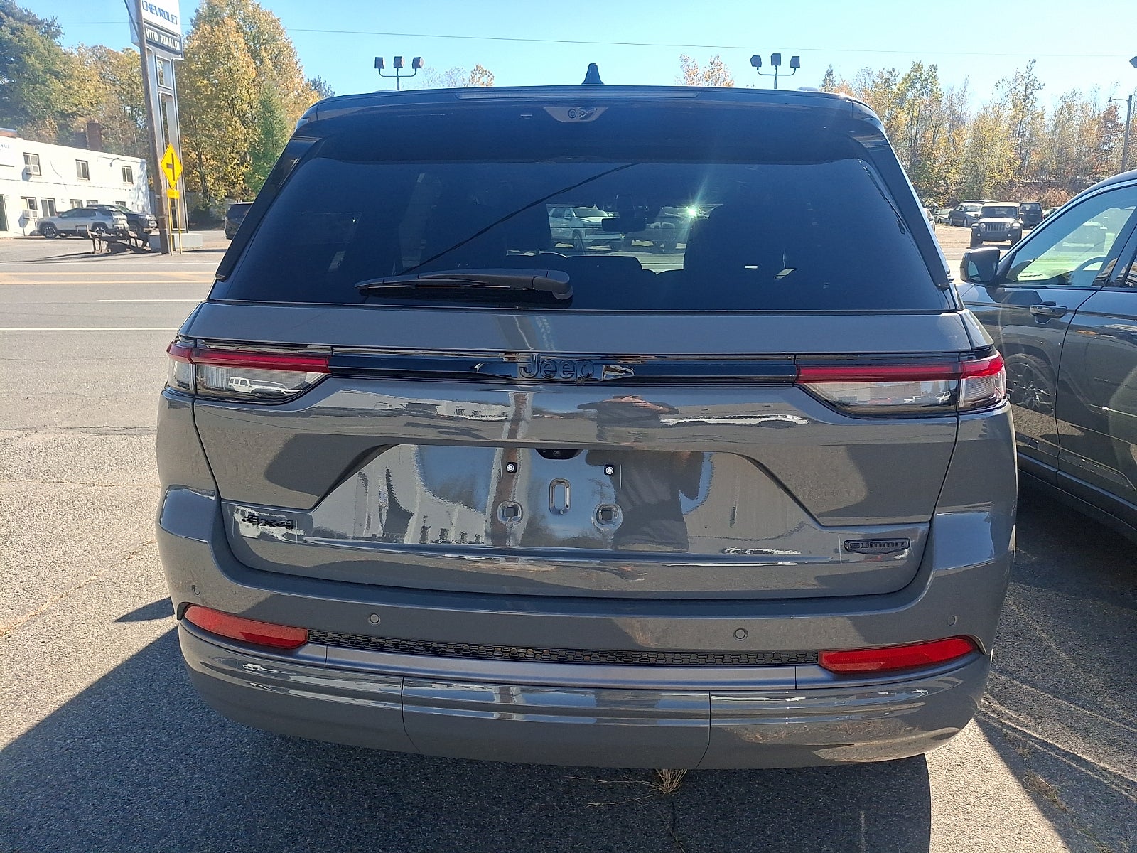 2027 Jeep Grand Cherokee GRAND CHEROKEE SUMMIT 4X4