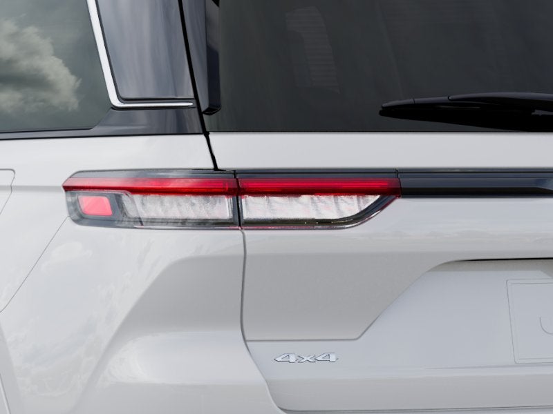 2027 Jeep Grand Cherokee GRAND CHEROKEE SUMMIT 4X4