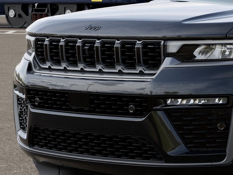2026 Jeep Grand Cherokee Summit 4x4
