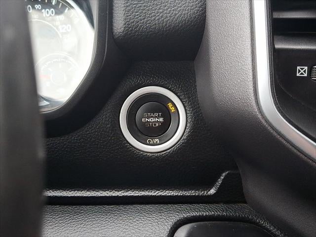 2021 RAM 1500 Big Horn Crew Cab 4x4 5'7' Box