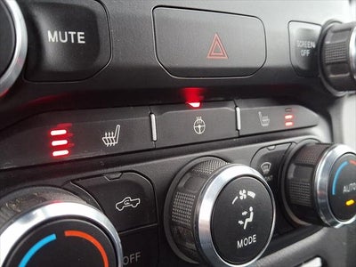 2021 RAM 1500 Big Horn Crew Cab 4x4 5'7' Box