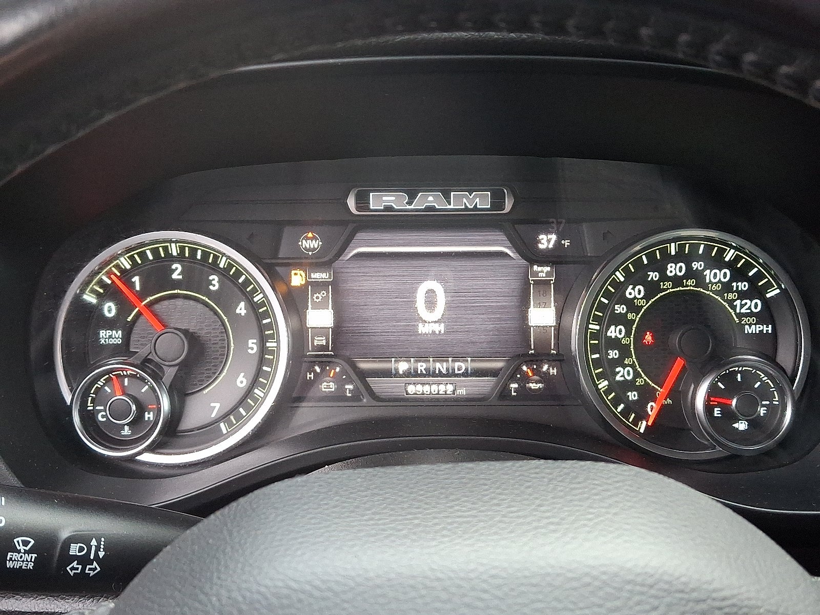 2022 RAM 1500 Big Horn Crew Cab 4x4 5'7' Box