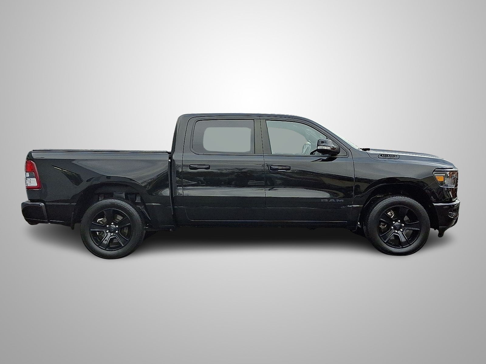 2022 RAM 1500 Big Horn Crew Cab 4x4 5'7' Box