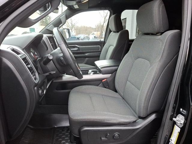 2022 RAM 1500 Big Horn Crew Cab 4x4 5'7' Box