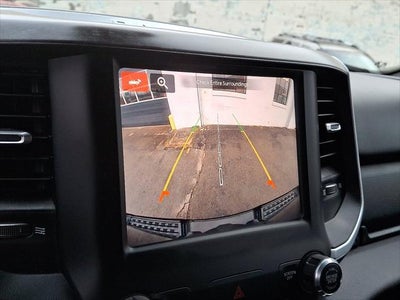 2022 RAM 1500 Big Horn Crew Cab 4x4 5'7' Box