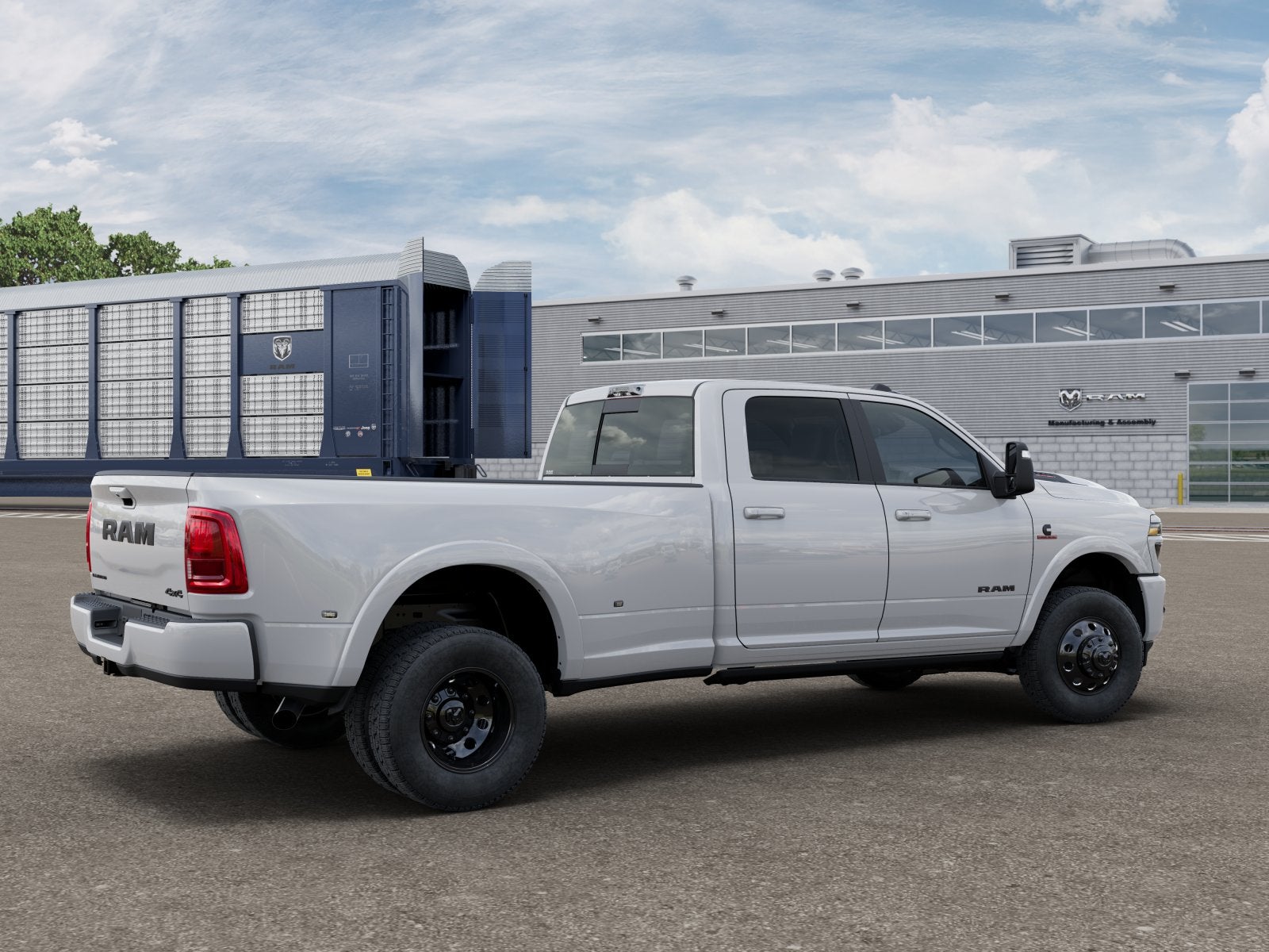 2025 RAM 3500 Limited Crew Cab 4x4 8' Box