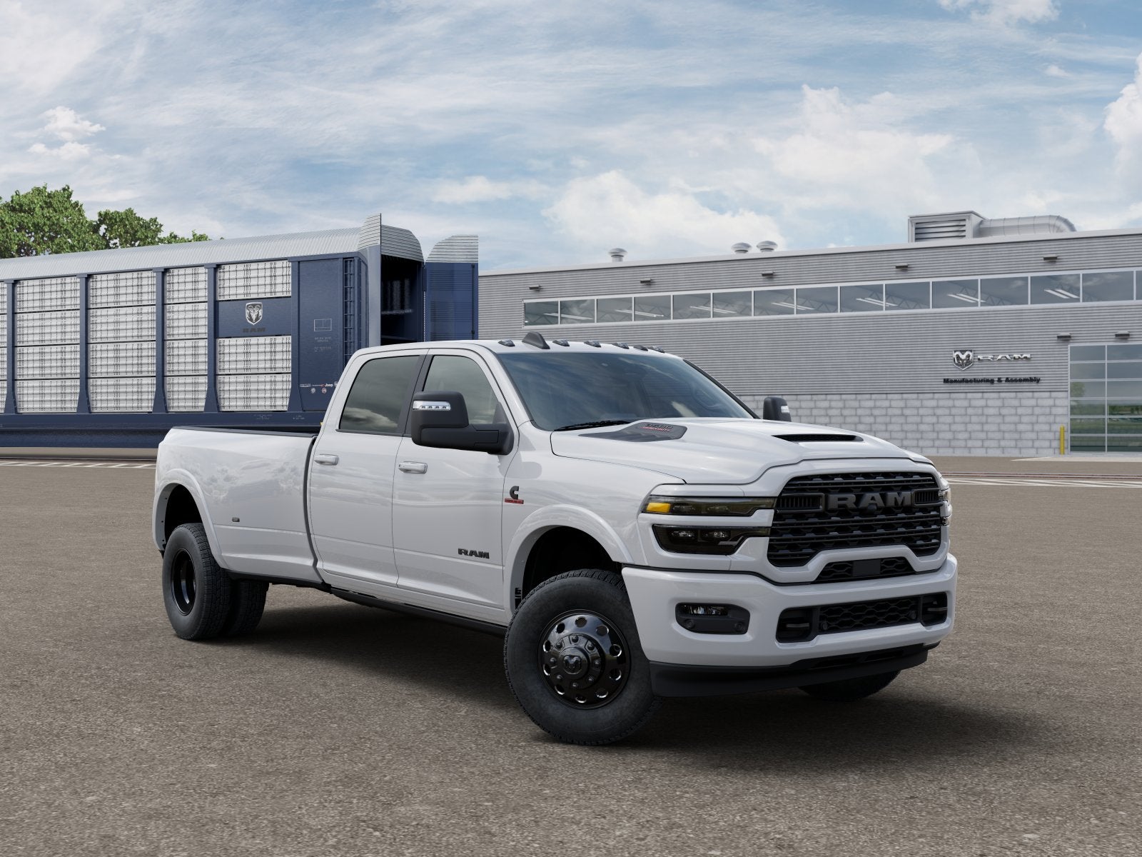 2025 RAM 3500 Limited Crew Cab 4x4 8' Box