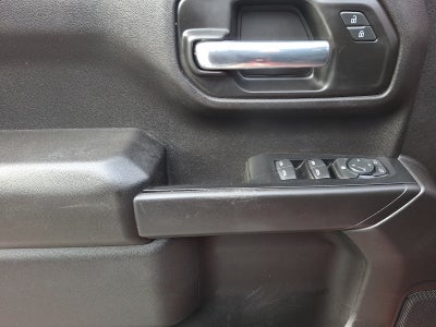 2021 Chevrolet Silverado 1500 4WD Crew Cab Short Bed Custom